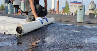 Гидроизоляции битумной кровли | ППуЛхв – от 693 руб. за м²